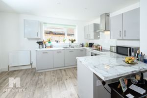 Photo 23- click for photo gallery